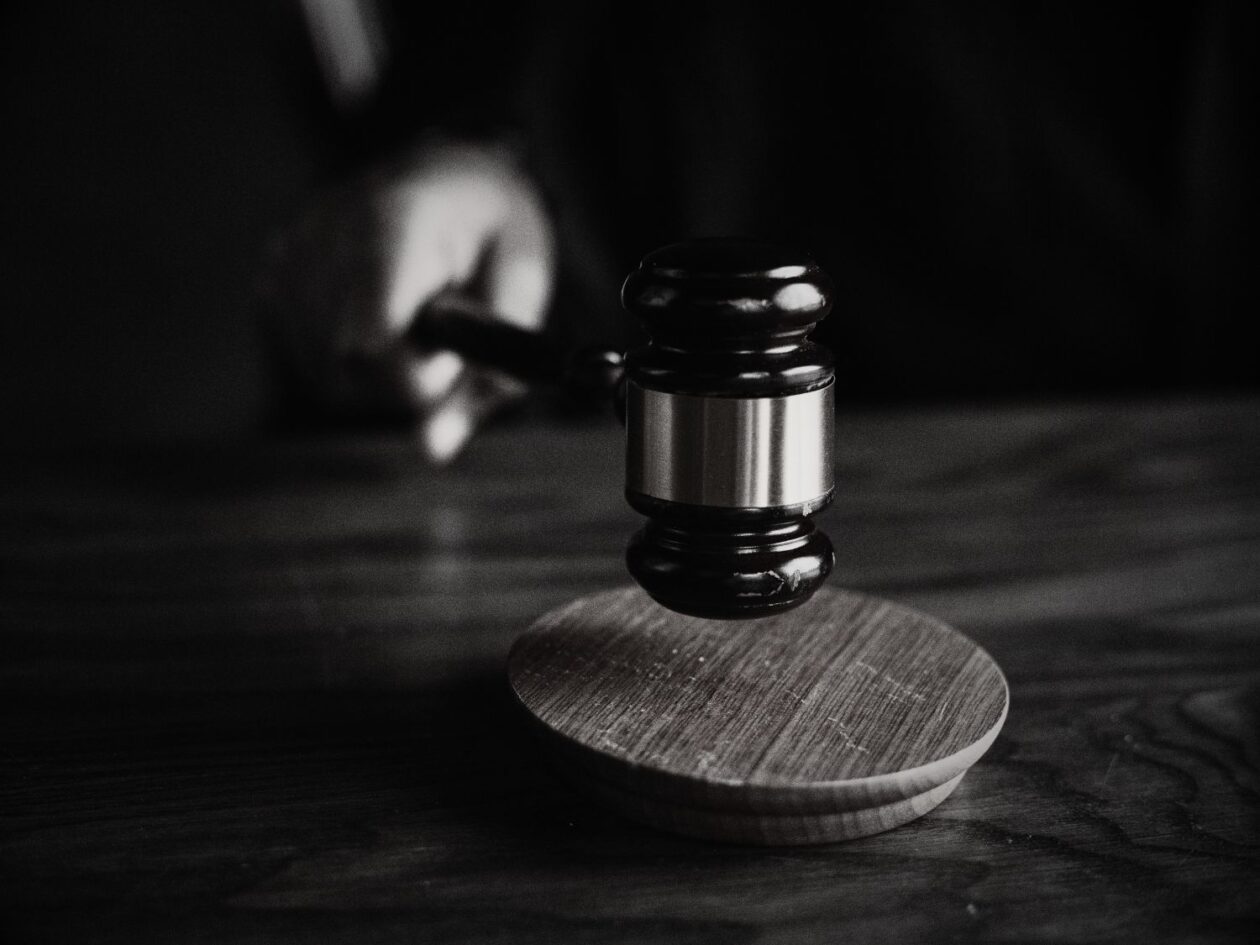 Ferrer Cogollos Abogados. Apagón Eléctrico. Suspensión Plazos Procesales